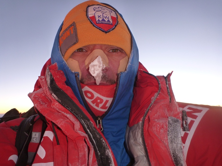 artur małek na szczycie broad peak 2013